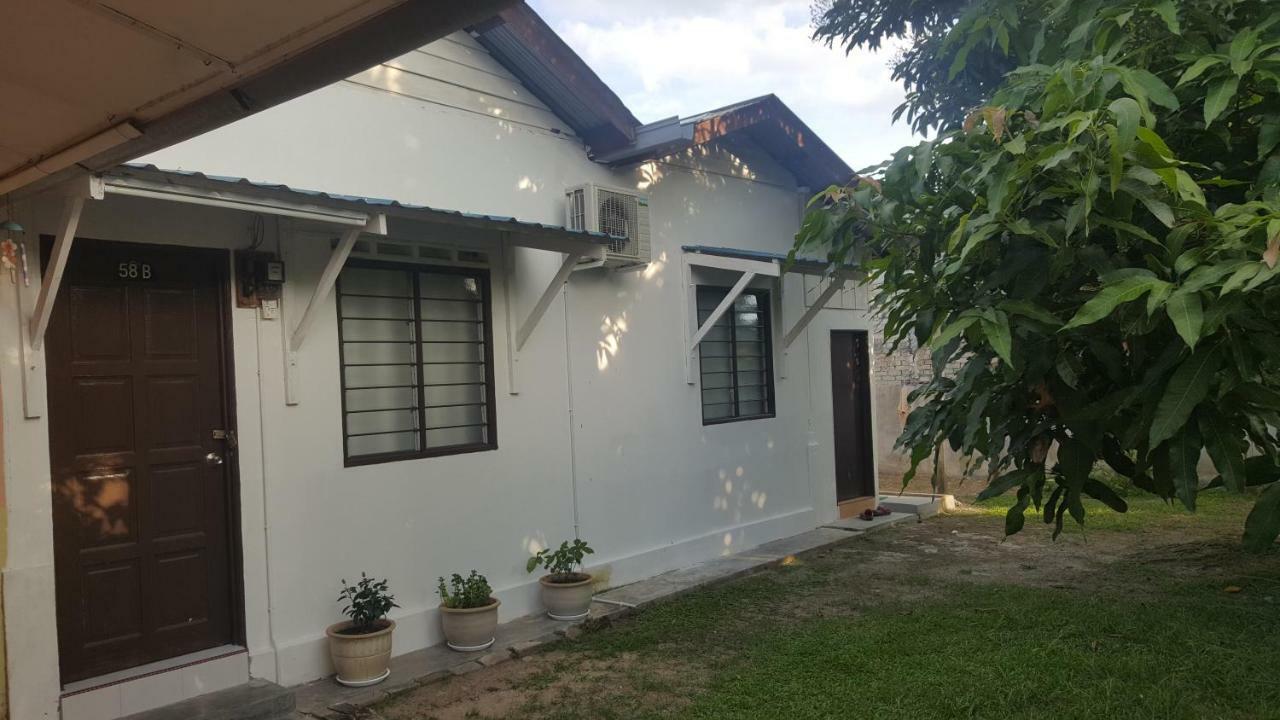 Homestay / Roomstay Muslim Budget Tanjung Malim Tanjong Malim Esterno foto
